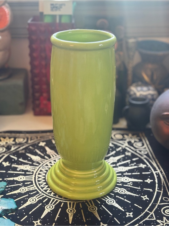 Fiestaware Other - MILLENNIUM III FIESTA WARE CHARTREUSE VASE: YEAR OF 2000!!!